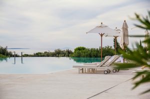 La joie des vacances avec piscine
